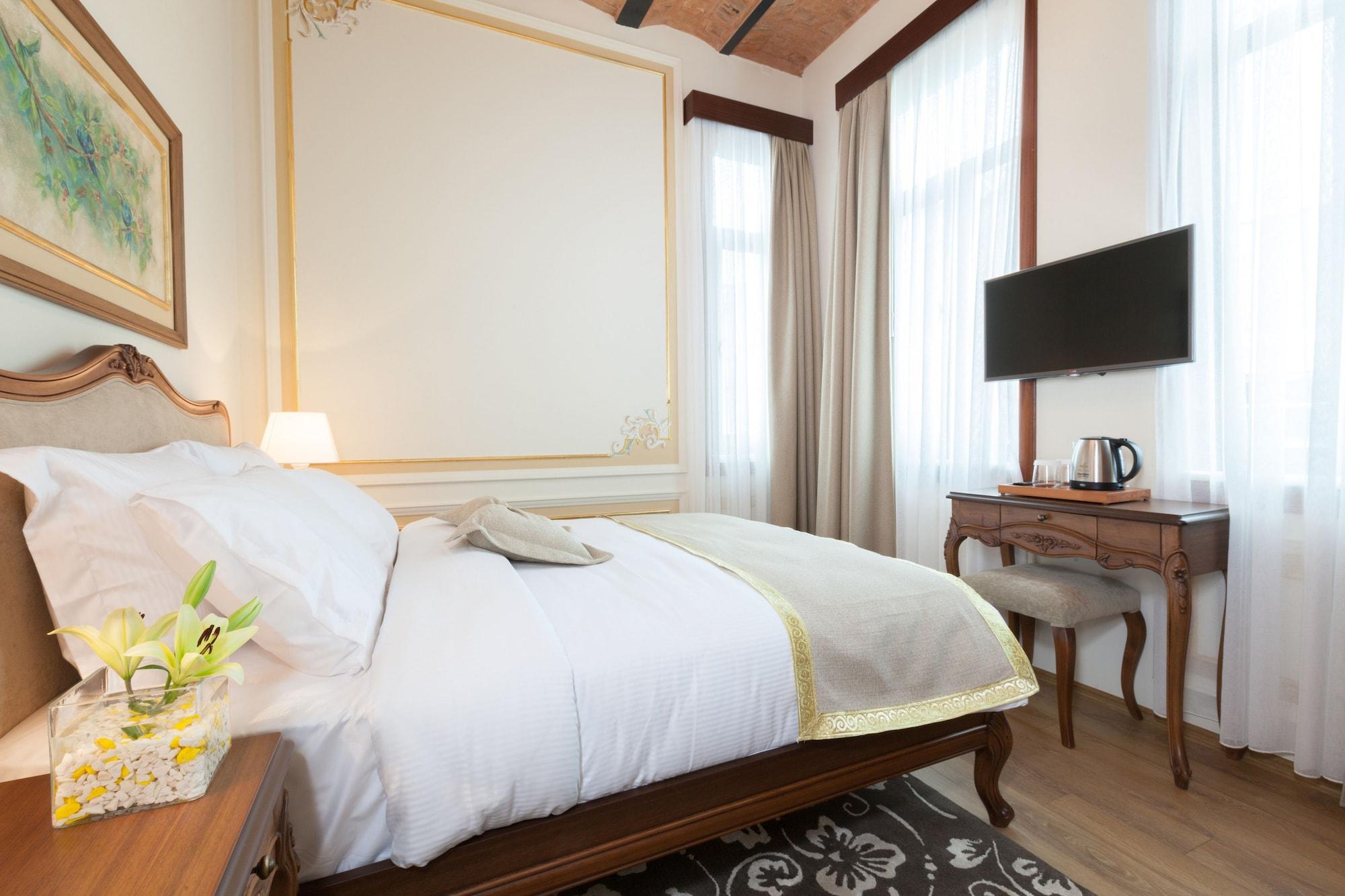 Hotel Pera Parma Стамбул Экстерьер фото